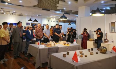 一脉陶艺连丝路——“一带一路”艺术行陶艺文化交流活动青岛纪行